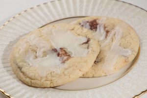 Cinnamon Roll Cookie